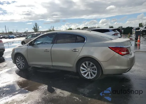 2015 Buick Lacrosse z USA, uszkodzony, nr VIN 1G4GB5G35FF333513